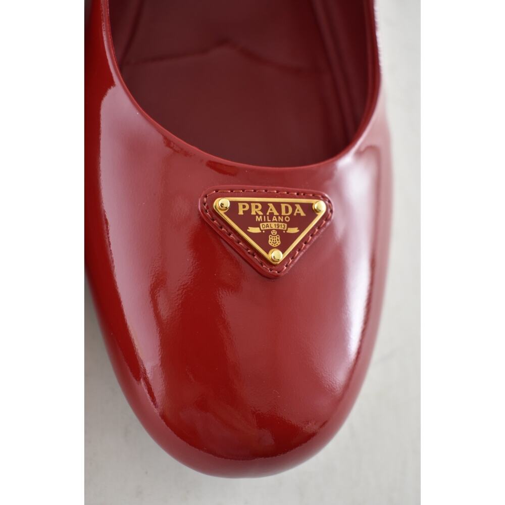 Prada Cherry Red Patent Gold Triangle Logo Mary Jane Ballerina Ballet Flat 38.5 - Picture 10 of 16